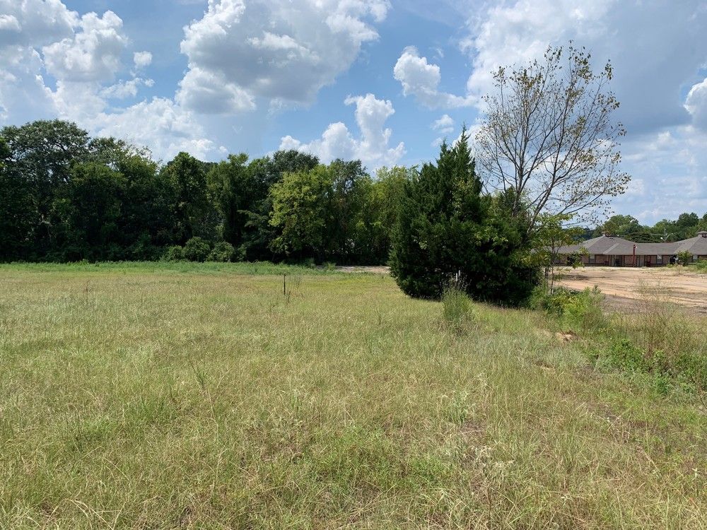 1510 E Marshall Ave, Longview, TX 75601